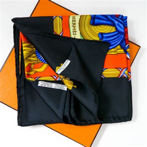 hermes carre in carre scarf